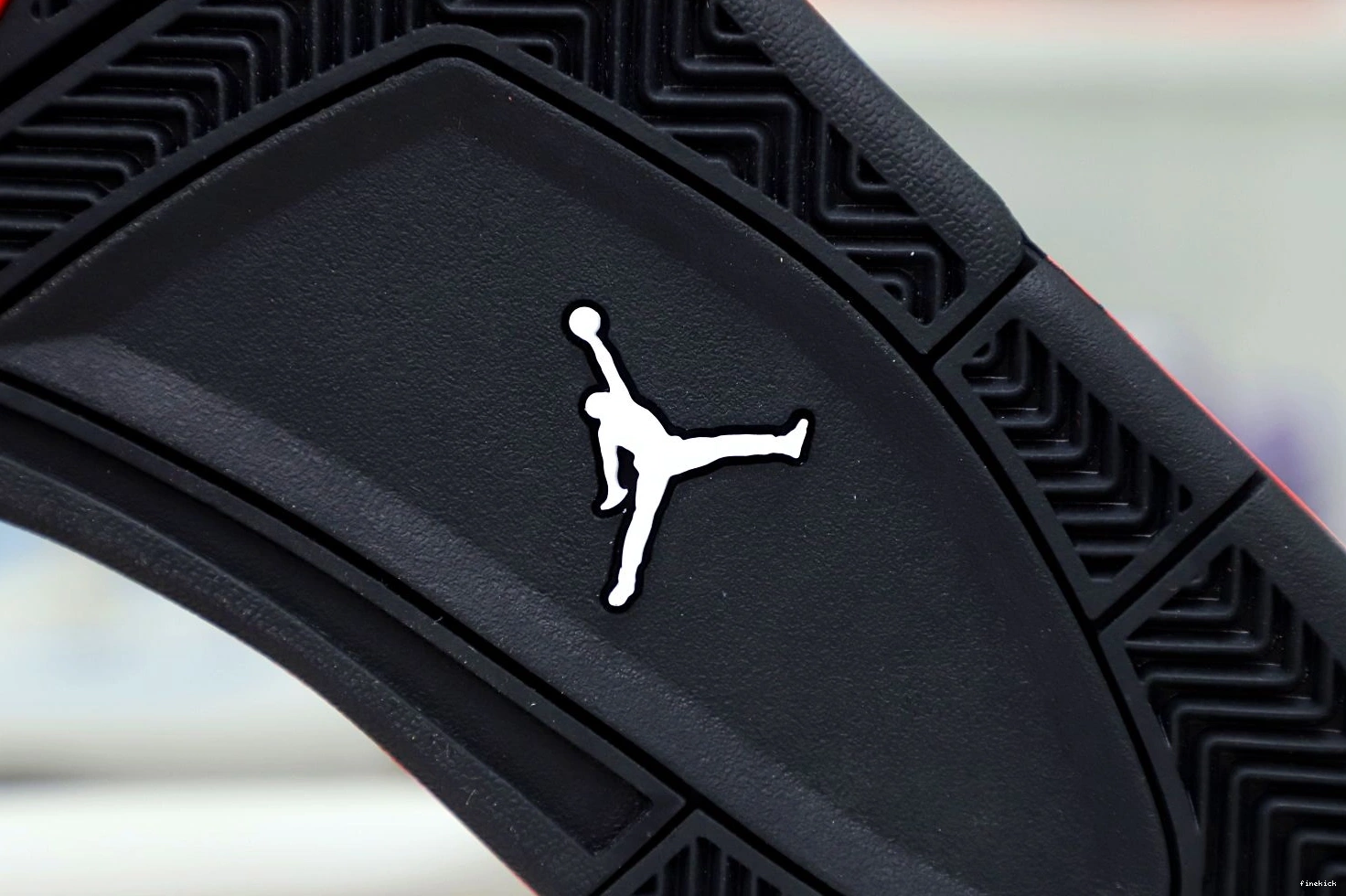 AIR 'RED RETRO 4 JORDAN THUNDER' 0905
